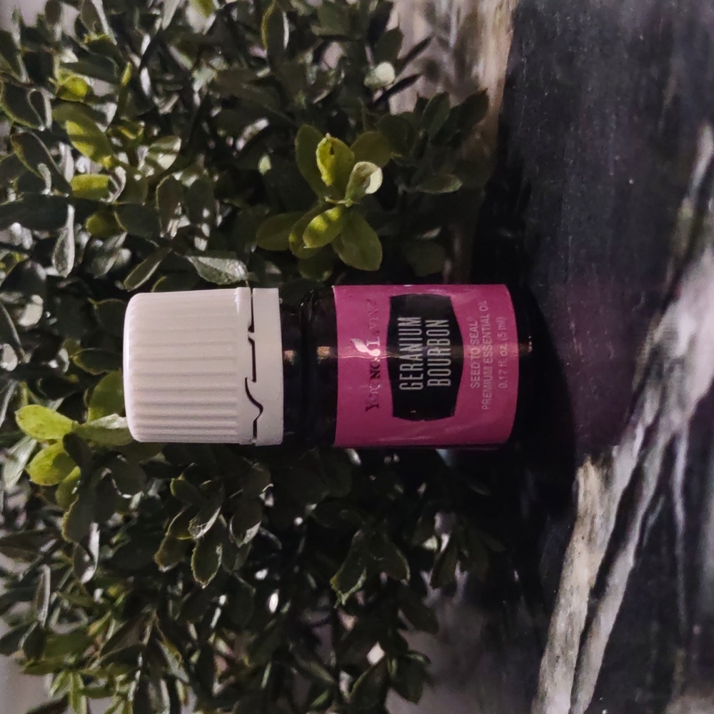 YL oil Geranium Bourbon